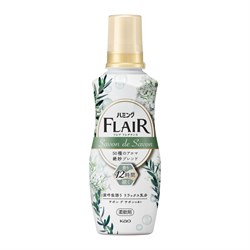 420411 KAO Flair Fragrance White Bouquet Кондиционер для белья с изящным ароматом белых цветов 520мл 420411 - фото 768