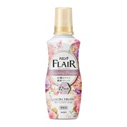 420428 KAO Flair Fragrance Charming Bouquet Кондиционер для белья с нежным цветочным ароматом 520мл 420428